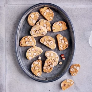GU – Weihnachtsbäckerei Vegan 10